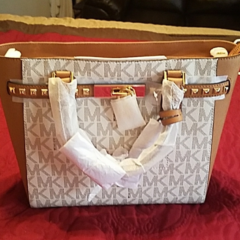 New vanilla mk bag Never used